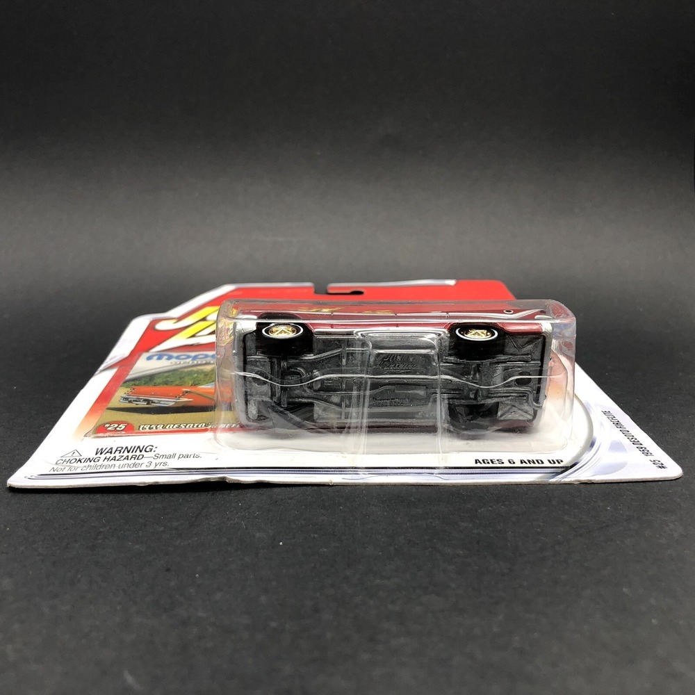 Johnny Lightning Mopar White Lightning 1959 Desoto Fireflite Chase Diecast 1/64 - Picture 8 of 9